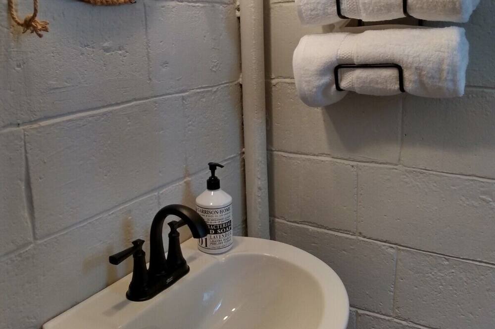 Photo of Bathroom in Telogia