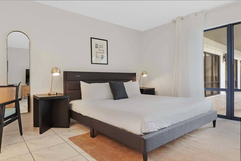 Photo of Bedroom in Barrier Island