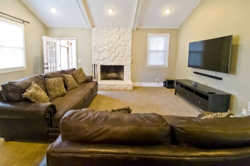 Photo of Livingroom in Pine Ridge