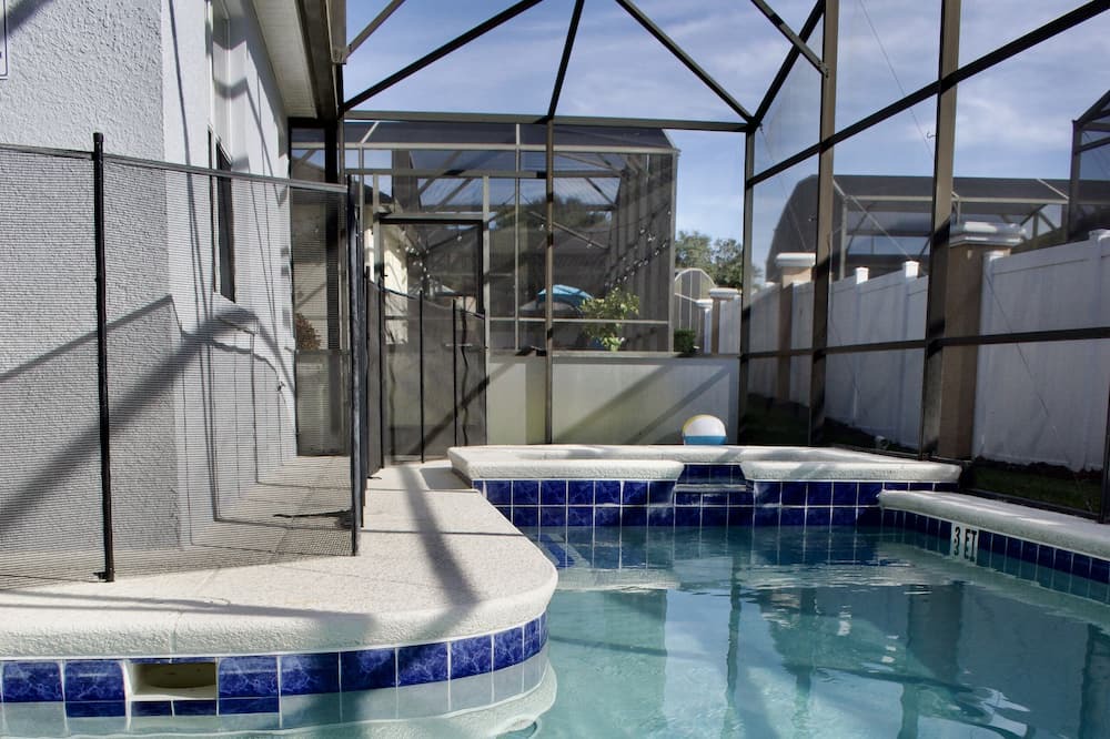 Photo of Outdoor in Calabay Parc