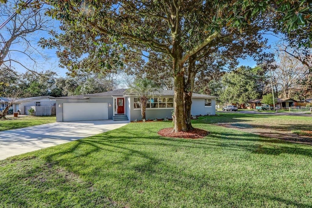 Photo of Outdoor in Northside