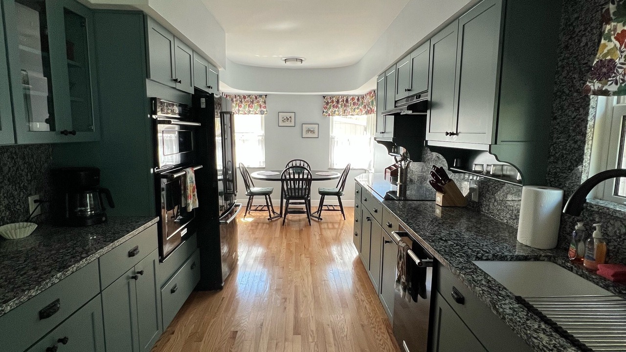 Photo of Kitchen in Downtown Zephyrhills