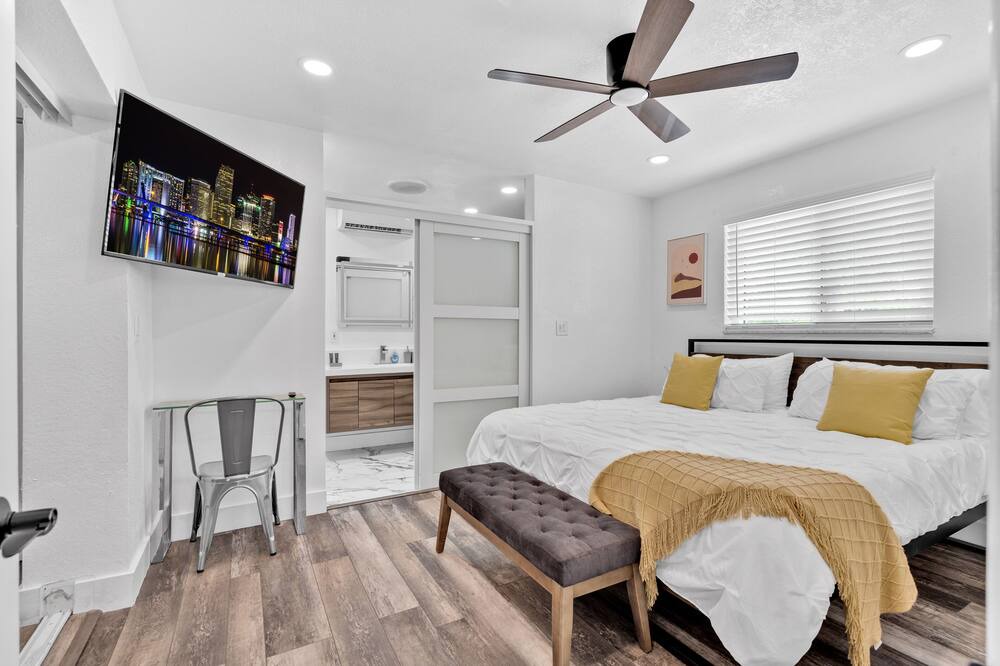 Photo of Bedroom in Driftwood