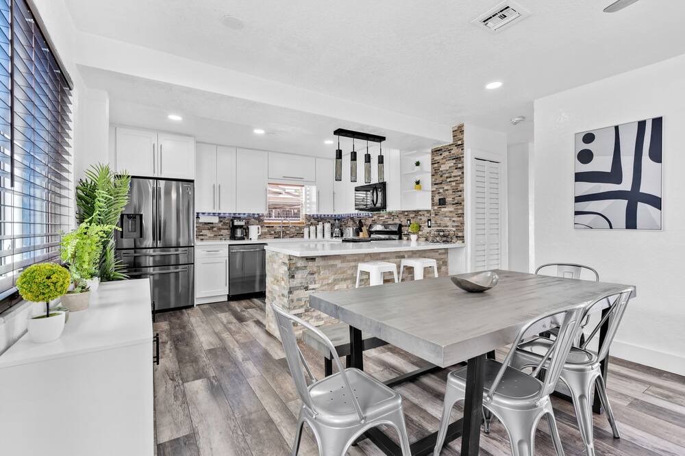 Photo of Kitchen in Driftwood