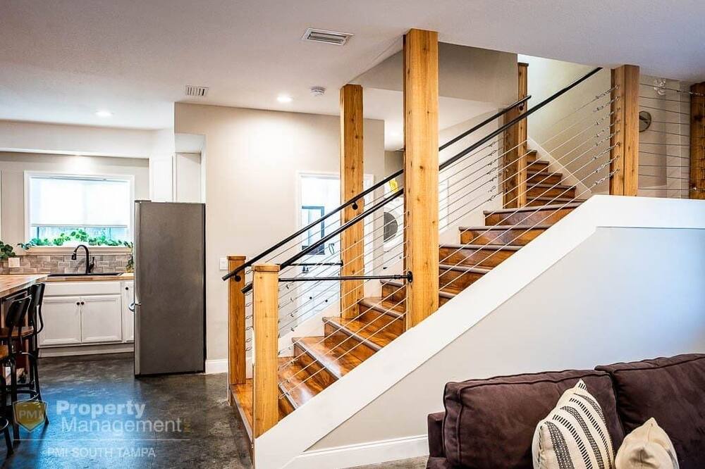 Photo of Livingroom in North Hyde Park