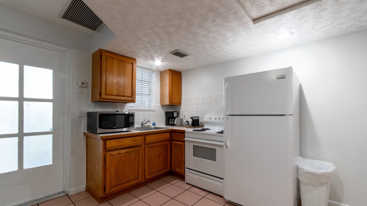 Photo of Kitchen in Everglades City