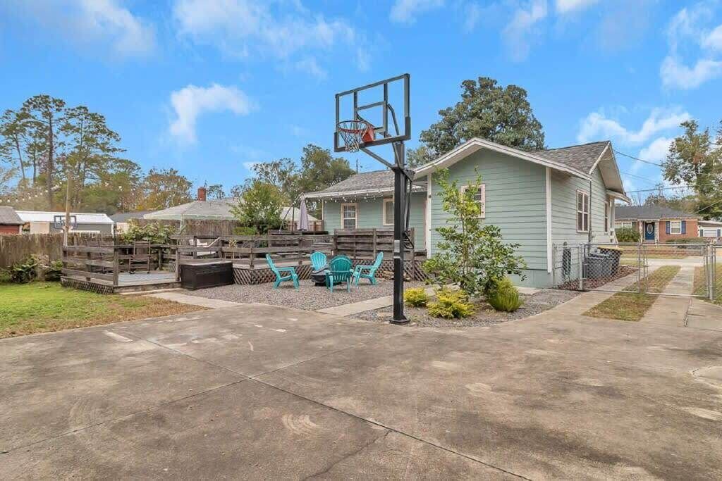 Photo of Outdoor in Lakeshore South