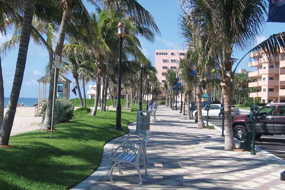 Photo of Outdoor in Lighthouse Point
