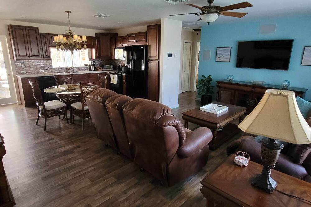 Photo of Livingroom in Lighthouse Point