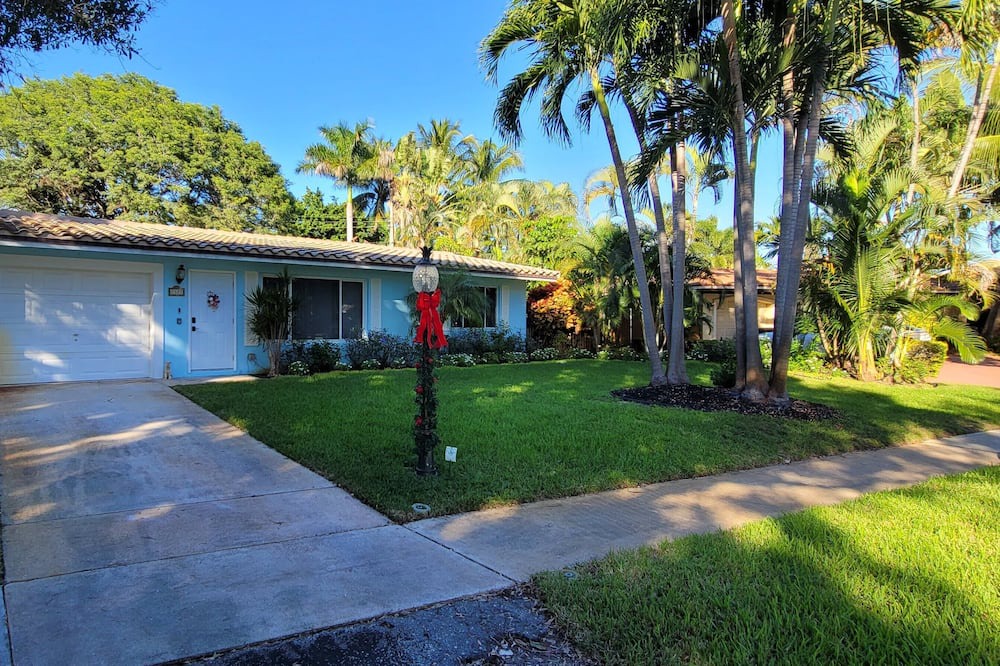 Photo of Outdoor in Lighthouse Point
