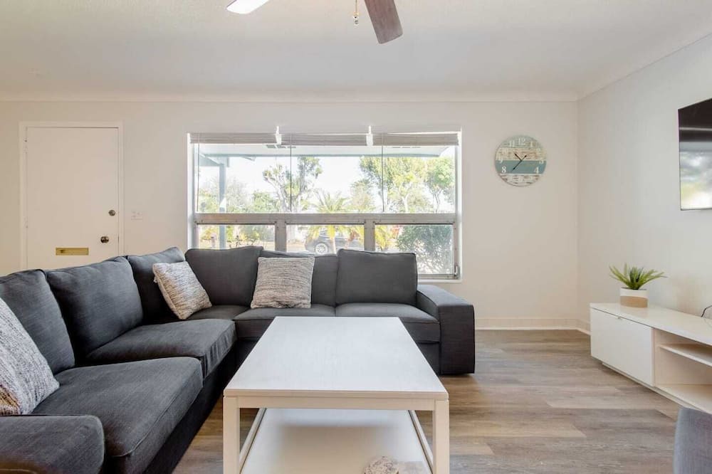 Photo of Livingroom in Boynton Beach