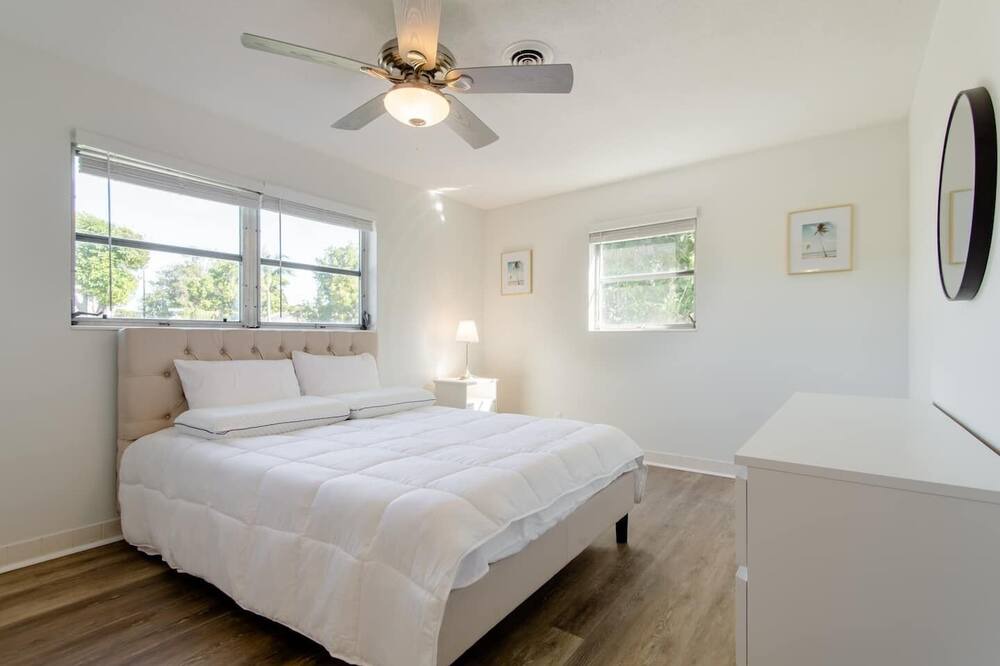Photo of Bedroom in Boynton Beach