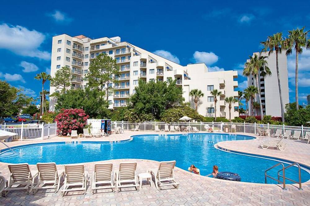 Photo of Outdoor in Florida Center