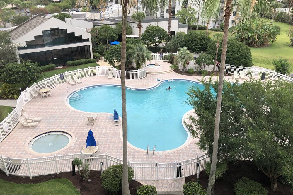 Photo of Outdoor in Florida Center