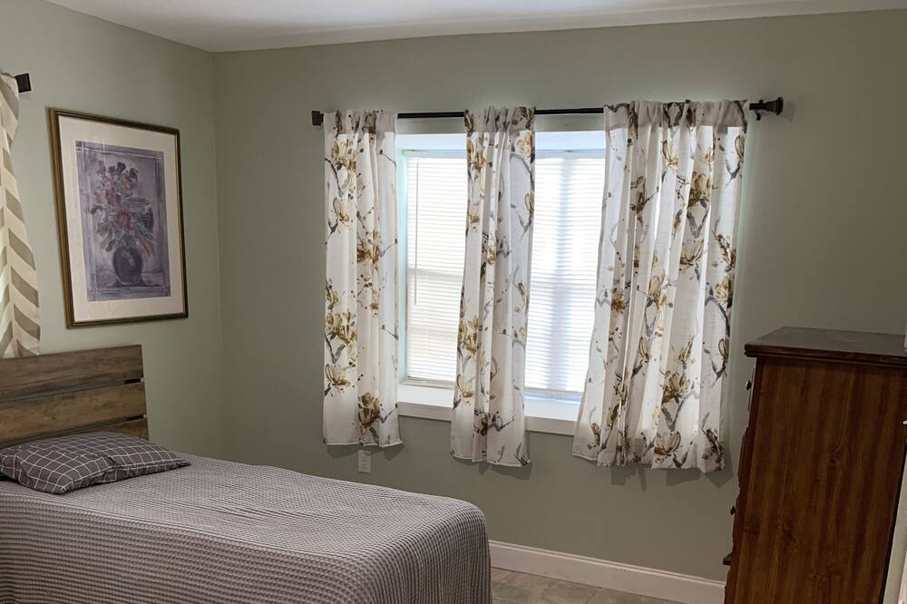 Photo of Bedroom in Clearwater
