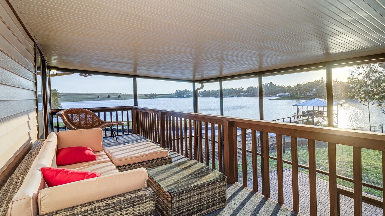 Photo of Outdoor in Crooked Lake