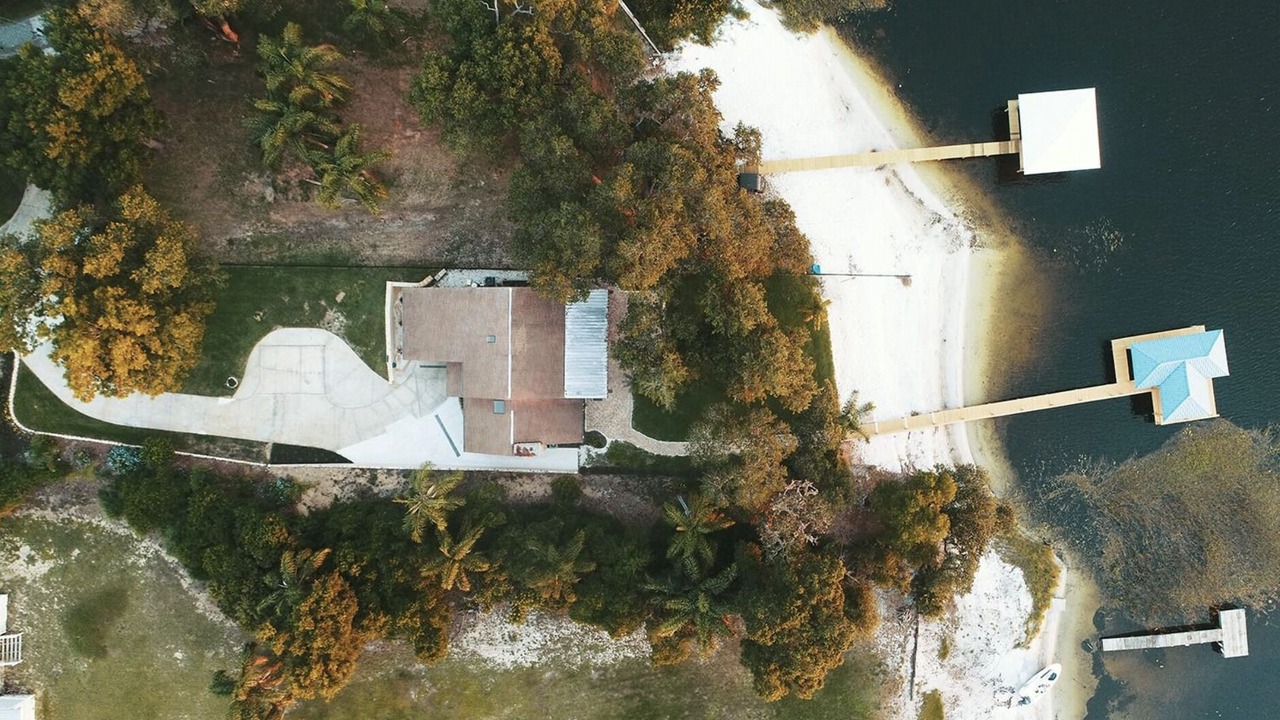 Photo of Outdoor in Crooked Lake