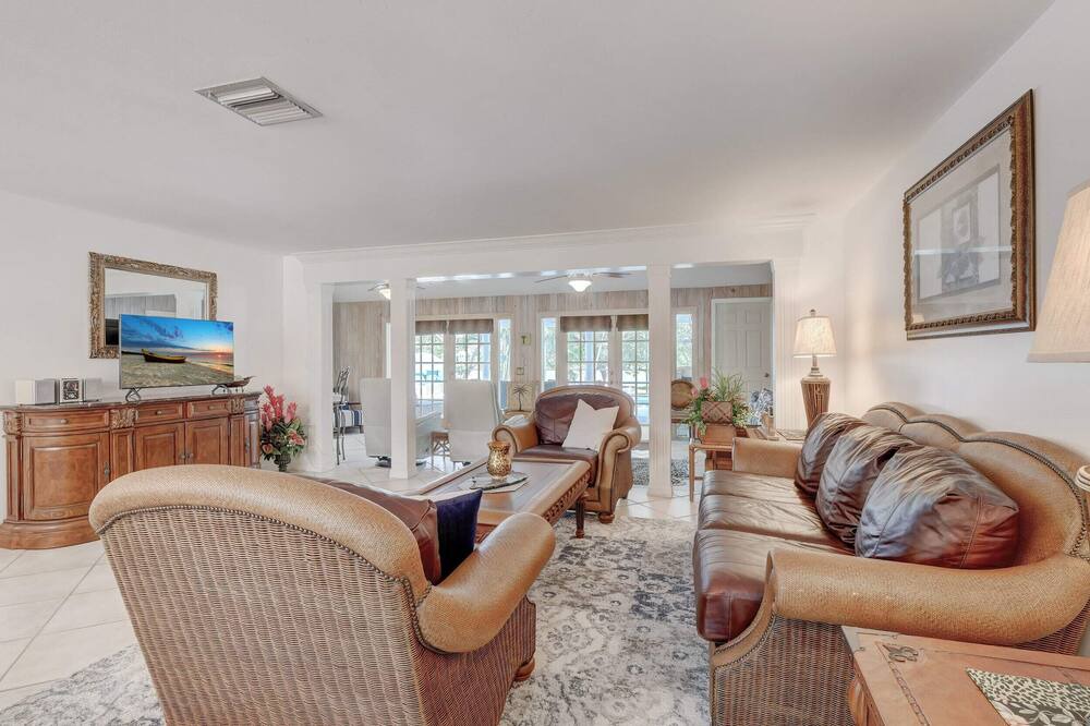 Photo of Bedroom in Kings Lake