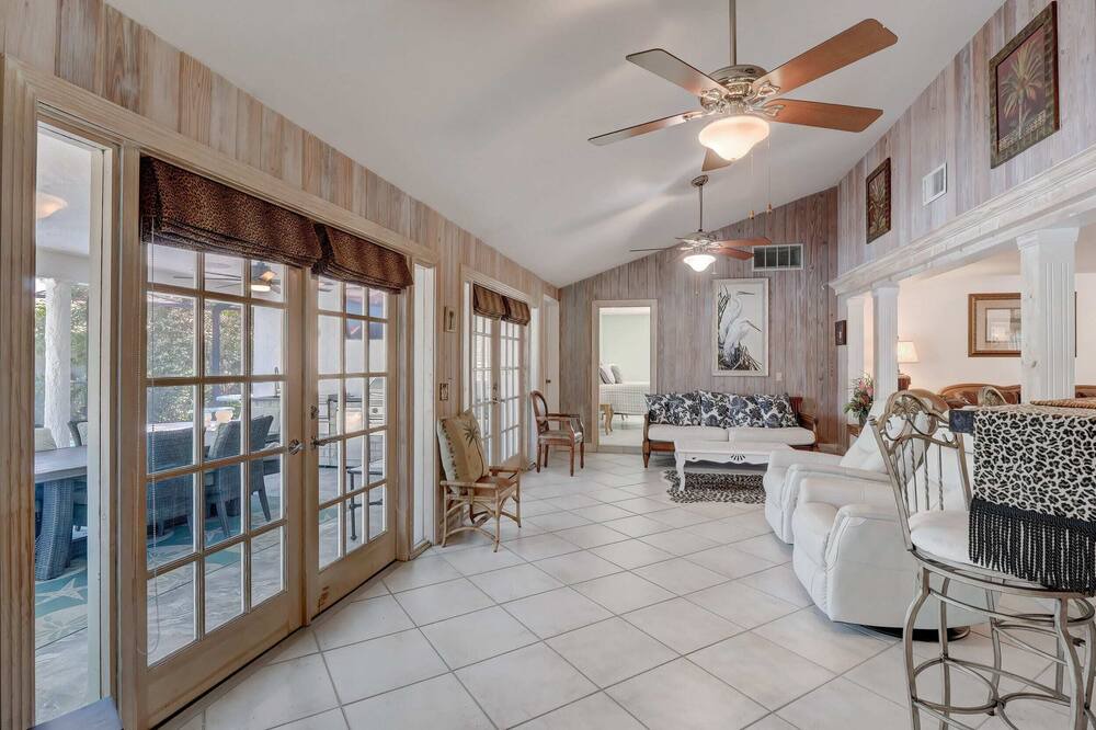 Photo of Bedroom in Kings Lake