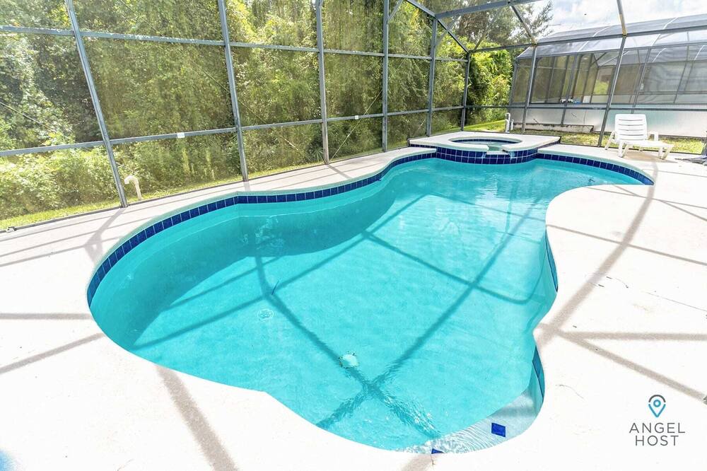 Photo of Outdoor in Sandy Ridge