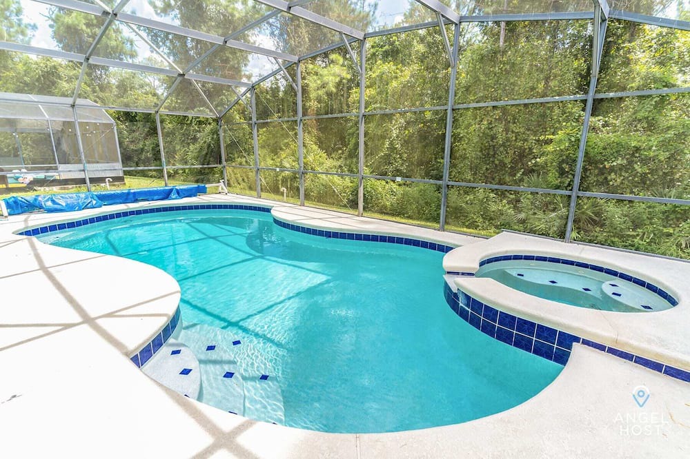 Photo of Outdoor in Sandy Ridge