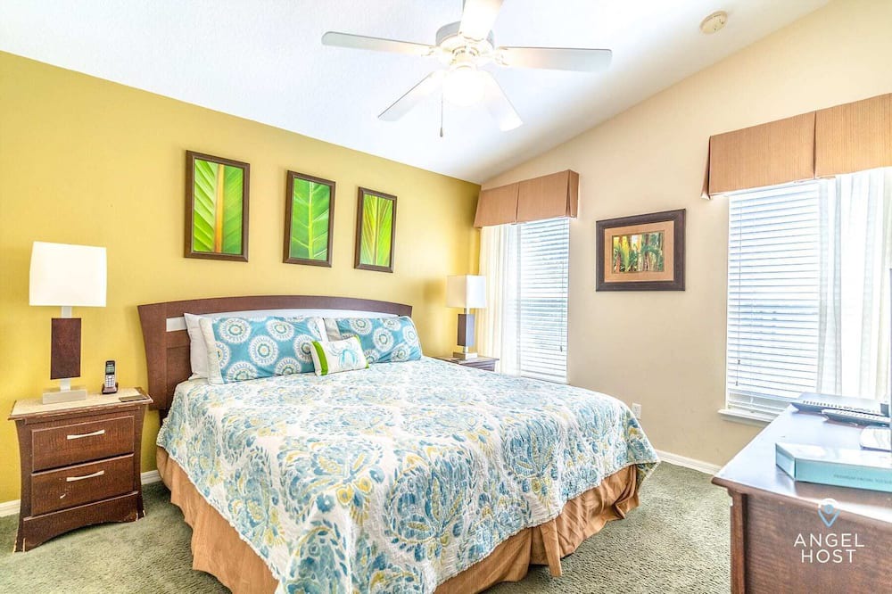Photo of Bedroom in Sandy Ridge