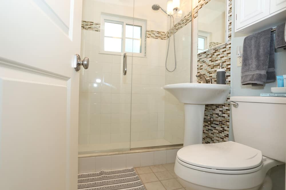 Photo of Bathroom in Mount Dora