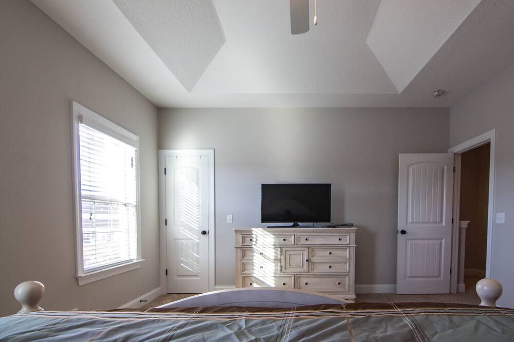 Photo of Bedroom in Epworth Acres