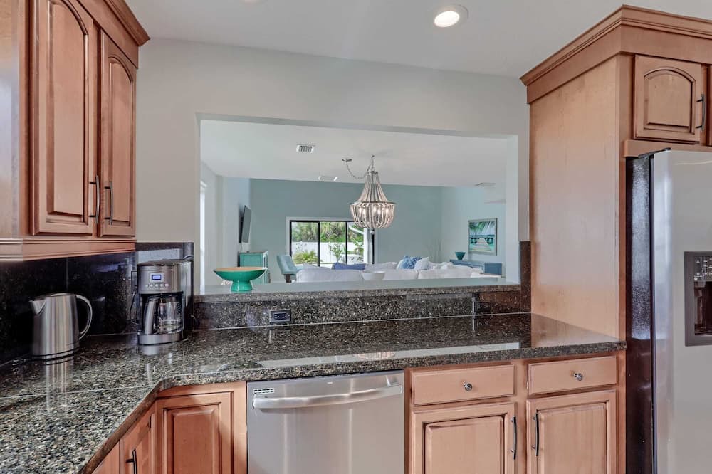 Photo of Kitchen in Juno Beach