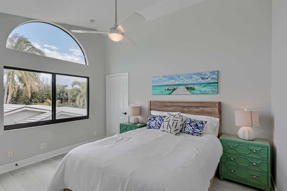 Photo of Bedroom in Juno Beach