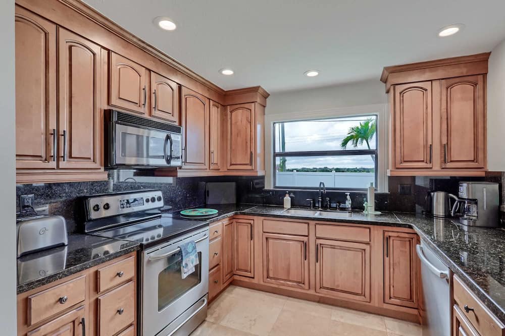 Photo of Kitchen in Juno Beach