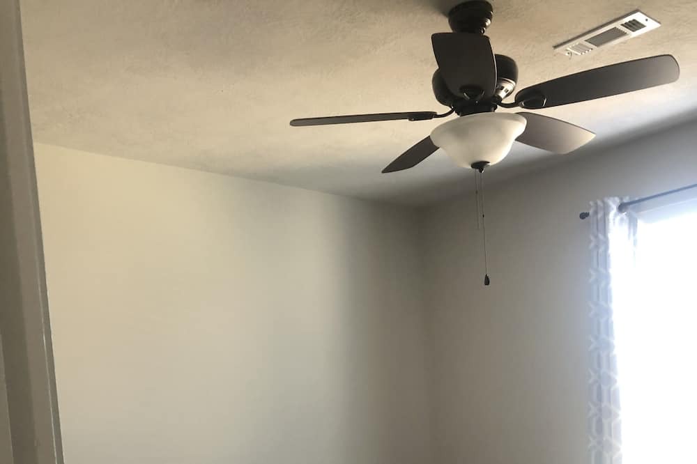 Photo of Bedroom in Graniteville