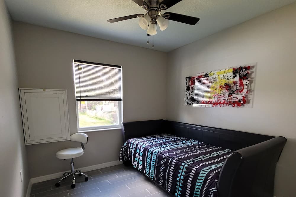 Photo of Bedroom in Orlando