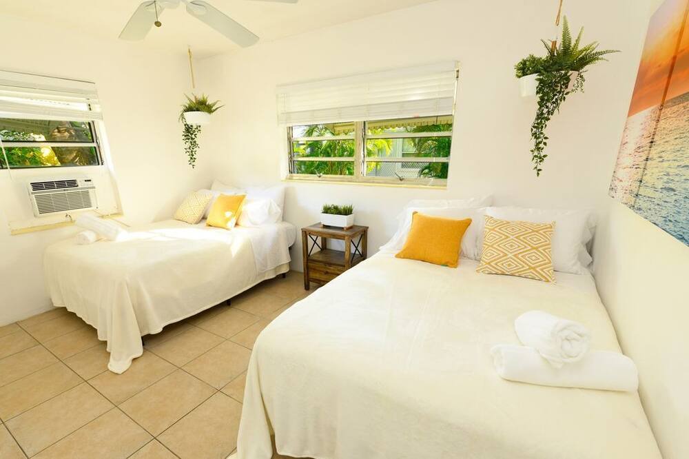 Photo of Bedroom in Poinciana Park