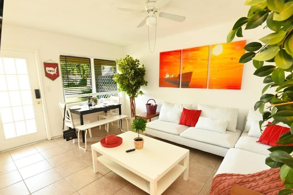 Photo of Livingroom in Poinciana Park