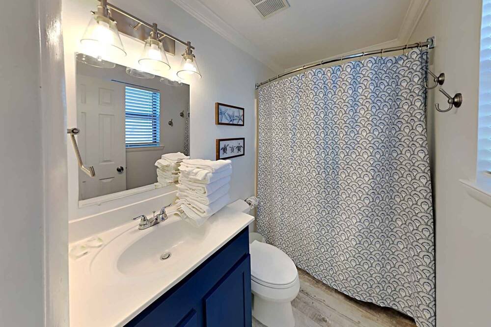 Photo of Bathroom in Miramar Beach