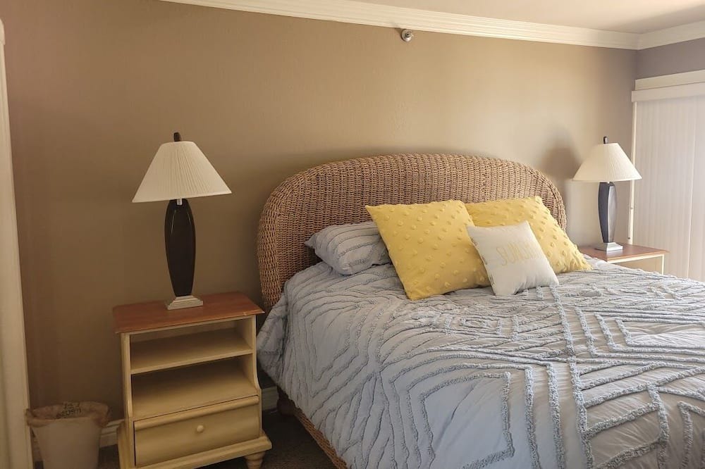 Photo of Bedroom in Sand Key