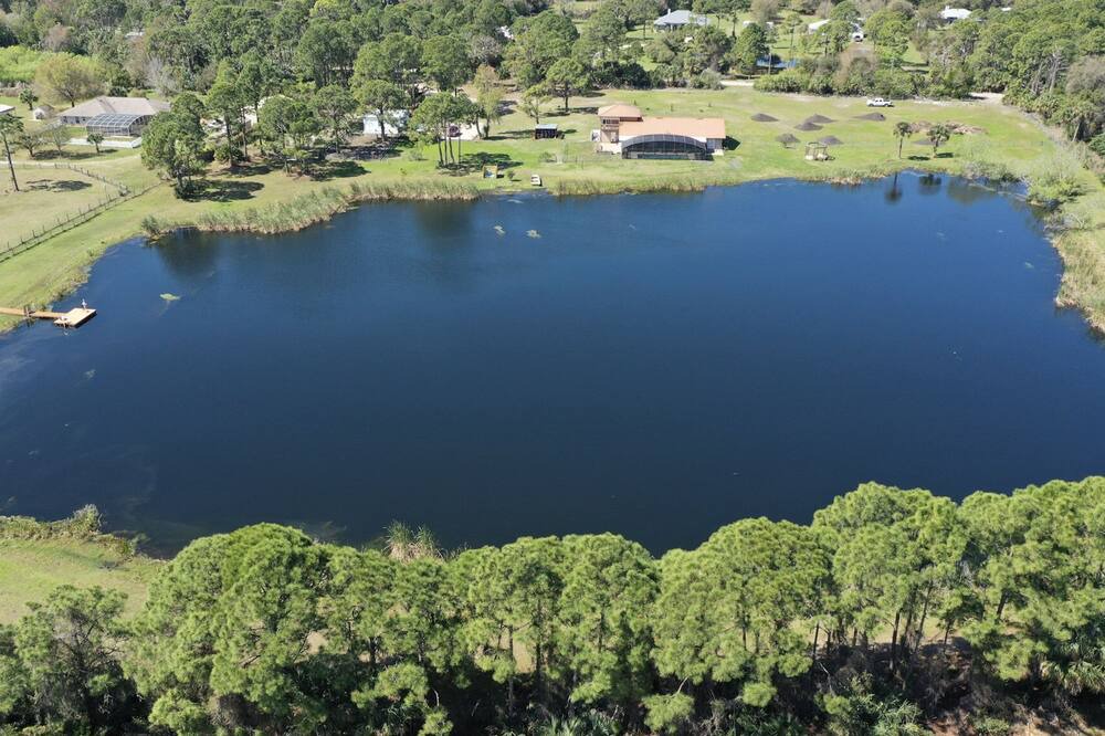 Photo of Outdoor in Edgewater