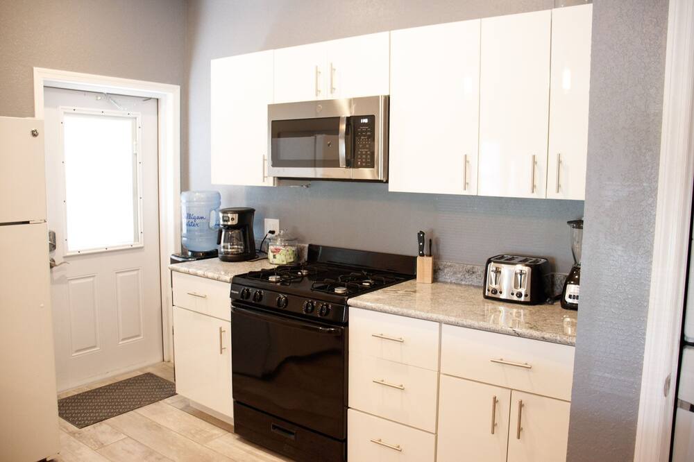 Photo of Kitchen in Edgewater