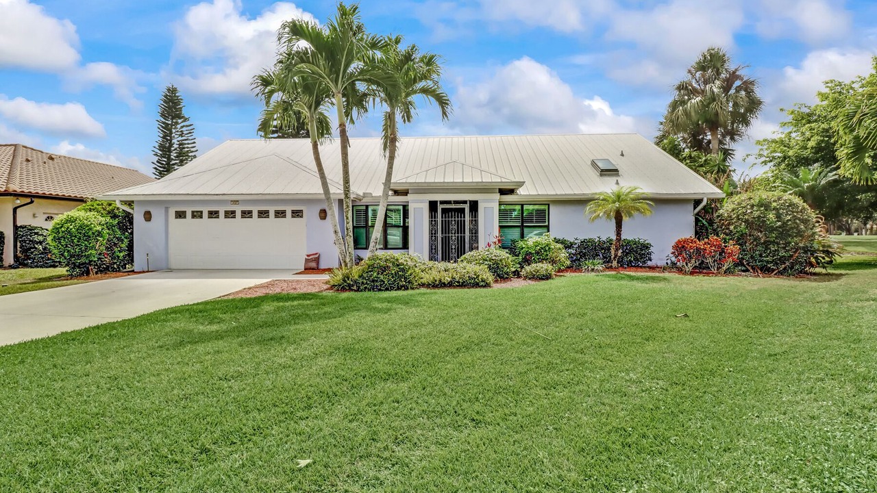 Photo of Outdoor in Lely Golf Estates