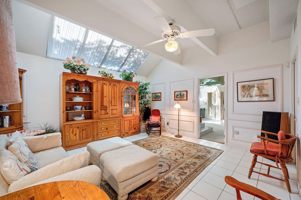 Photo of Bedroom in Redington Beach
