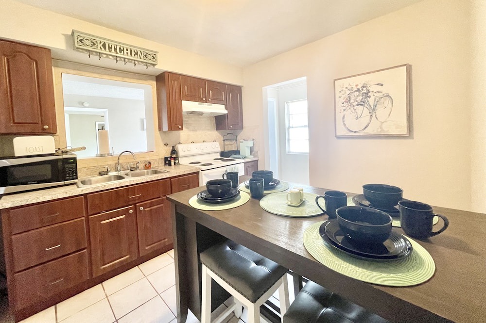 Photo of Kitchen in Oakford Park