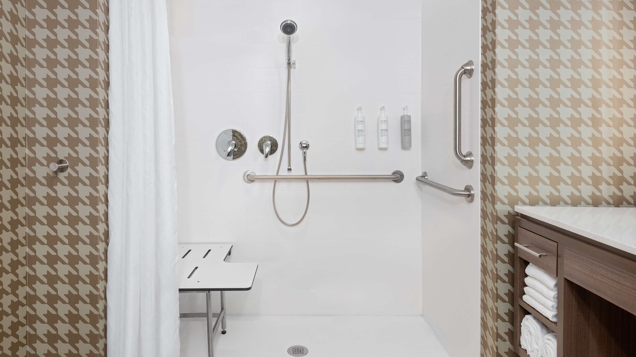 Photo of Bathroom in Wildwood