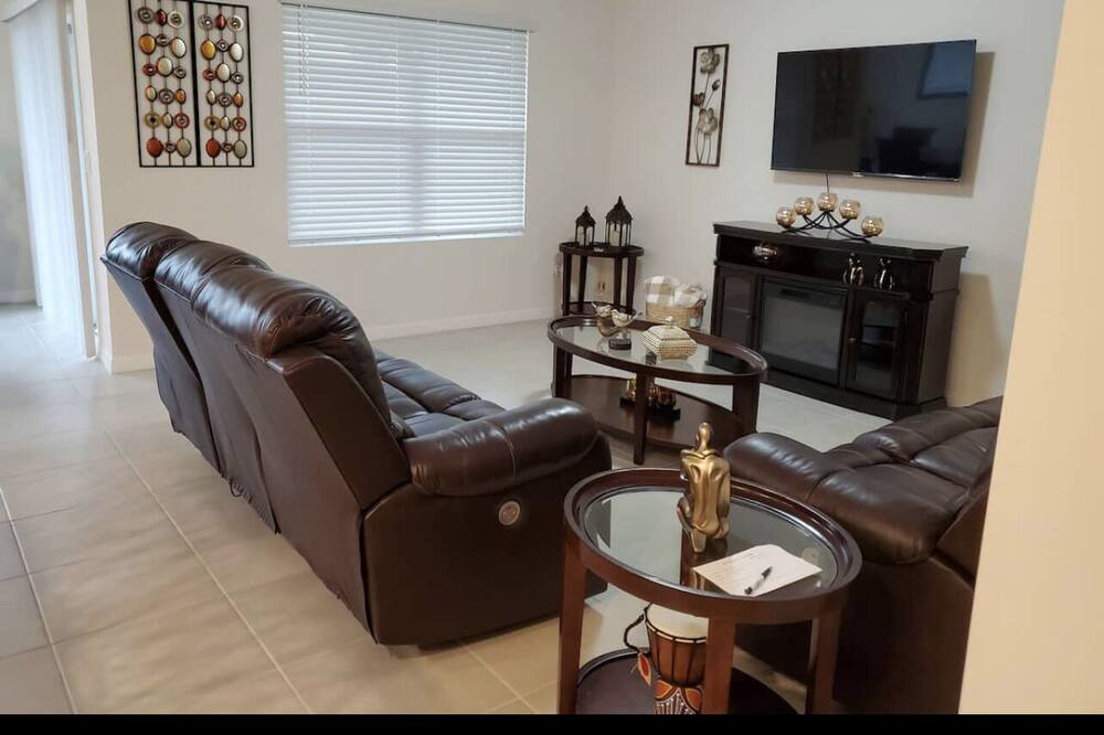 Photo of Bedroom in Mariner
