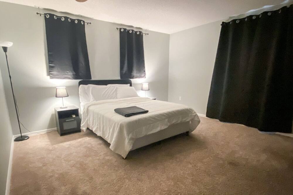 Photo of Bedroom in West Stonebridge