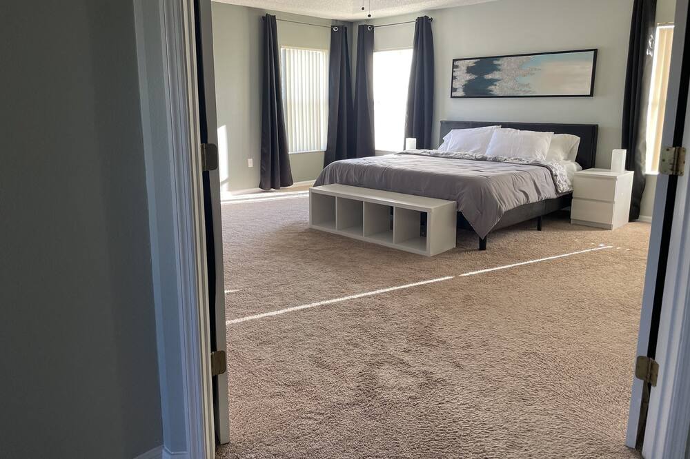 Photo of Bedroom in West Stonebridge