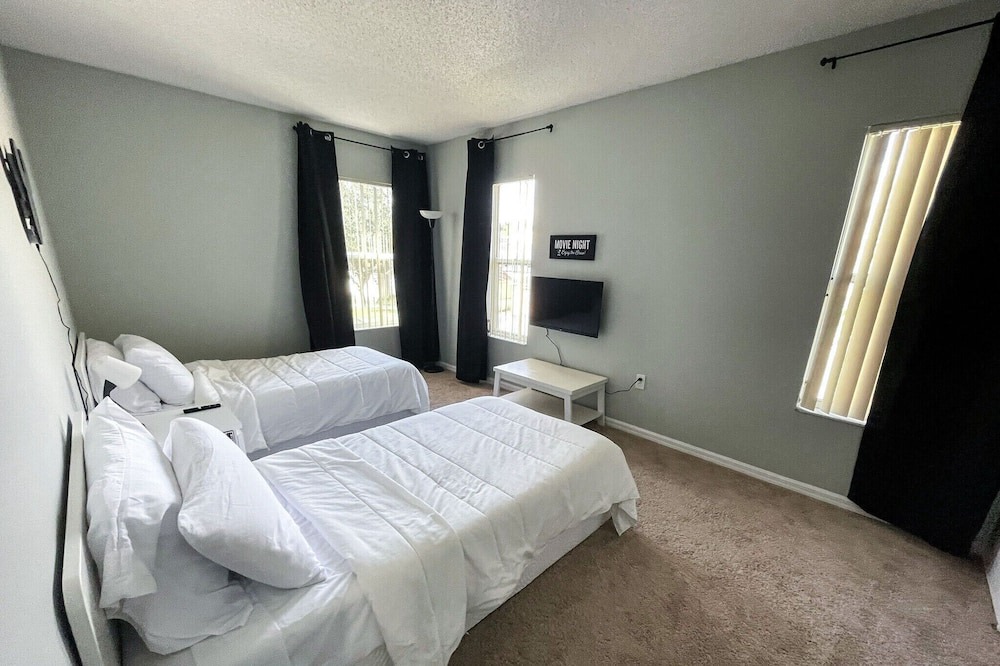 Photo of Bedroom in West Stonebridge