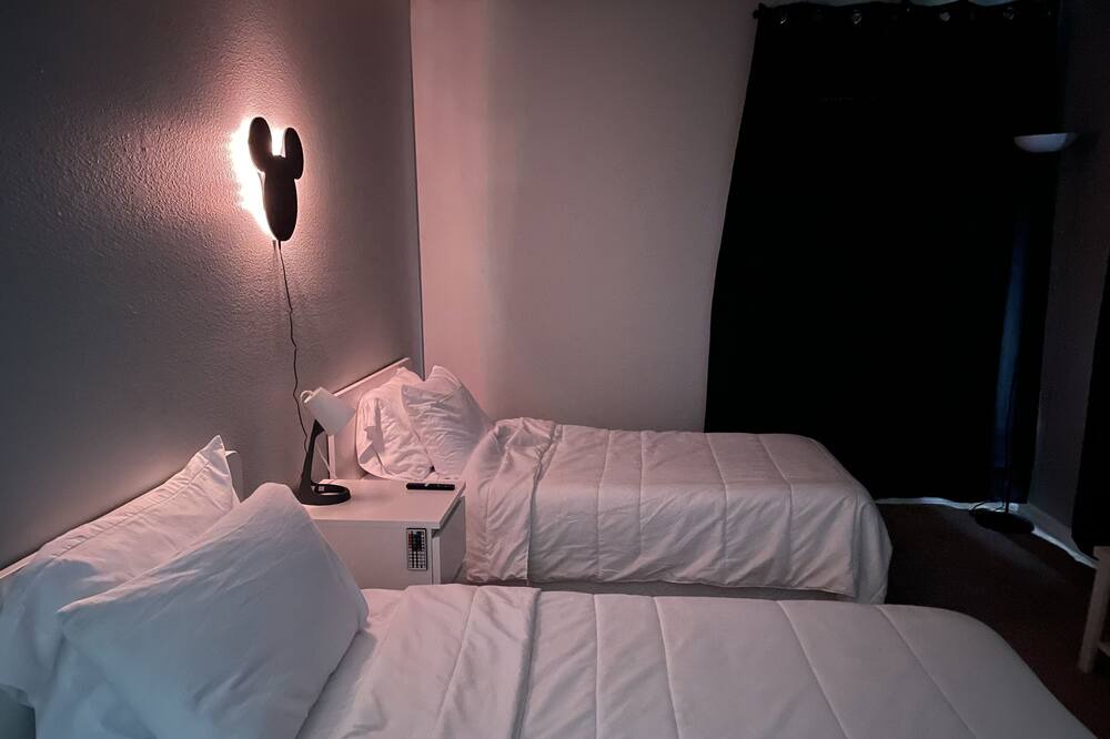 Photo of Bedroom in West Stonebridge