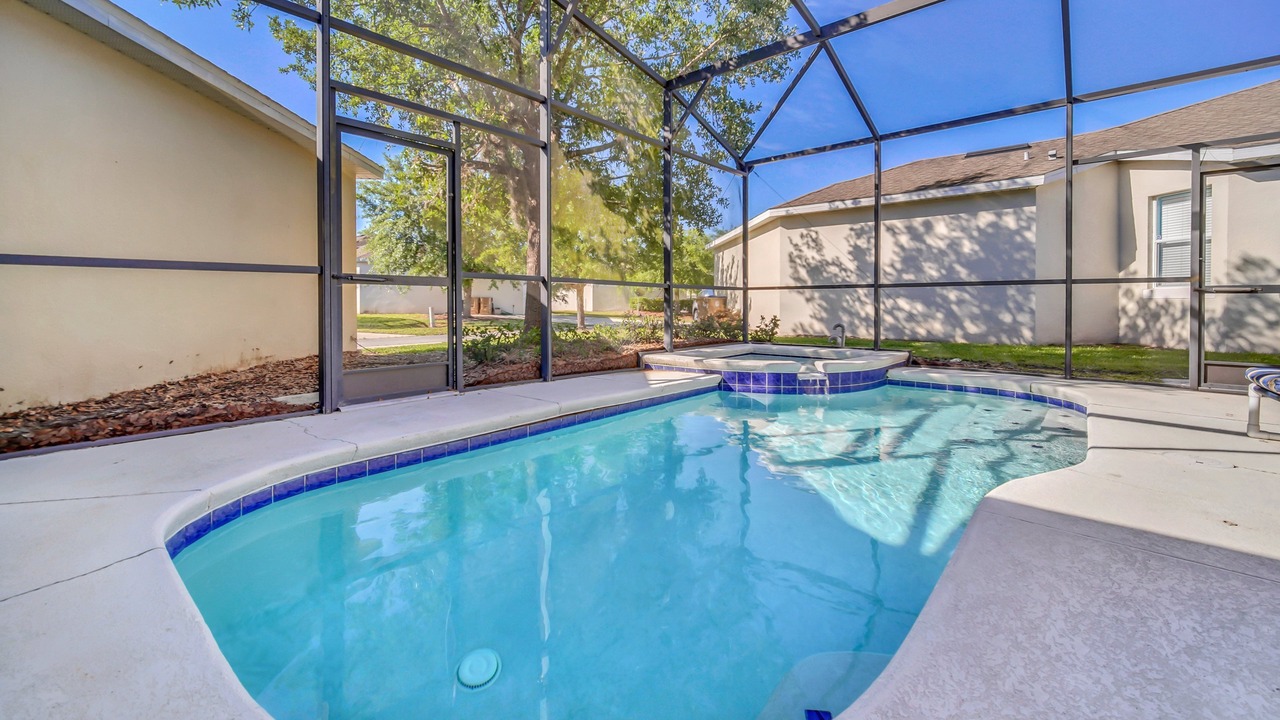 Photo of Outdoor in Trafalgar Village