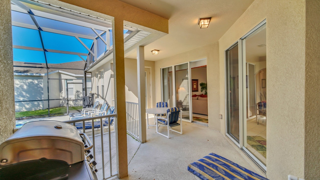 Photo of Outdoor in Trafalgar Village